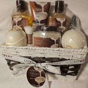 Lowery Vanilla Coconut Bath Set